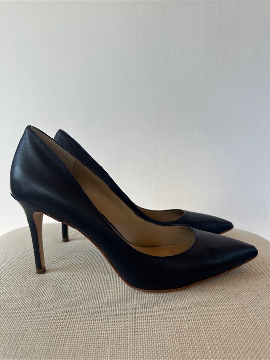Ann Taylor Shoes - Ann Taylor Navy Blue Leather Pointed Toe Pumps | Size 9.5M | Classic 3.5" heel